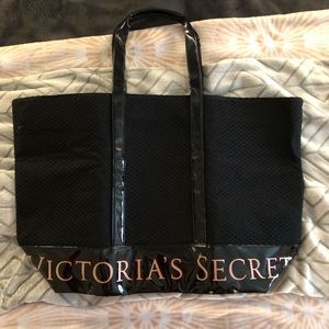 Victoria’s Secret tote